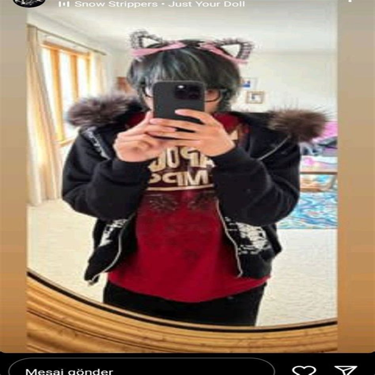 HTML